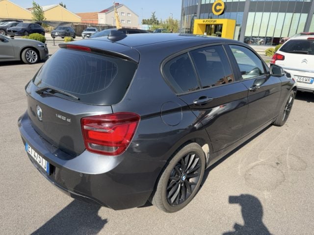 BMW 120 d xDrive 5p. Unique - foto 2 di 4