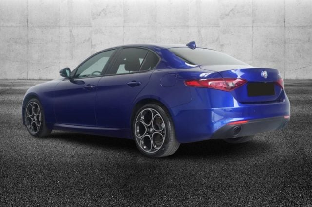 Alfa Romeo Giulia 2.0 Turbo 200 CV AT8 Sprint - foto 3 di 4