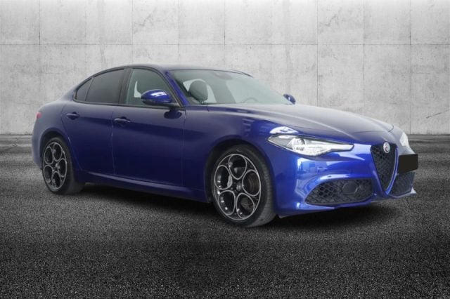 Alfa Romeo Giulia 2.0 Turbo 200 CV AT8 Sprint - foto 2 di 4