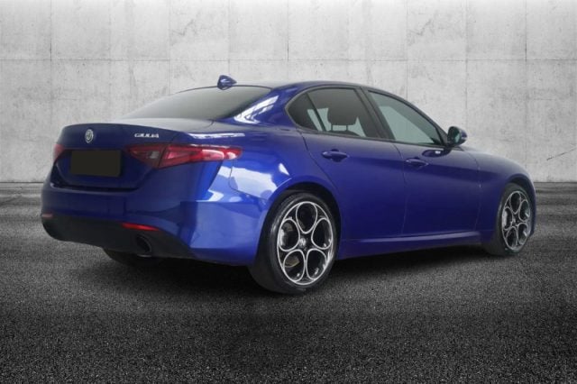 Alfa Romeo Giulia 2.0 Turbo 200 CV AT8 Sprint - foto 4 di 4
