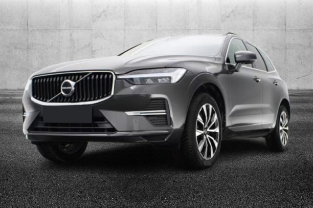 Volvo XC60 B4 (d) automatico Core usato a PIEVE DI CENTO