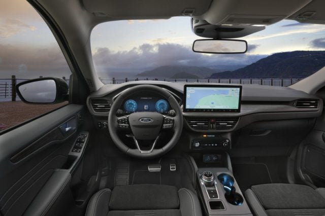 Ford Kuga 2.5 Plug In Hybrid 243 CV CVT 2WD ST-Line X nuovo a PIEVE DI CENTO