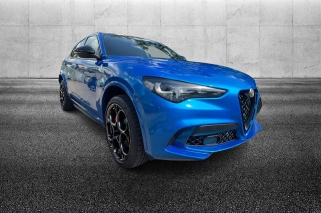 Alfa Romeo Stelvio 2.9 Bi-Turbo V6 520 CV AT8 Q4 Quadrifoglio - foto 2 di 4
