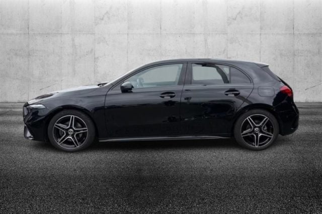 Mercedes-Benz A 180 d Automatic AMG Line Advanced Plus - foto 3 di 4