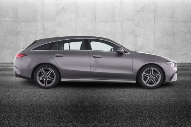 Mercedes-Benz CLA 200 d Automatic Shooting Brake AMG Line Premium - foto 4 di 4