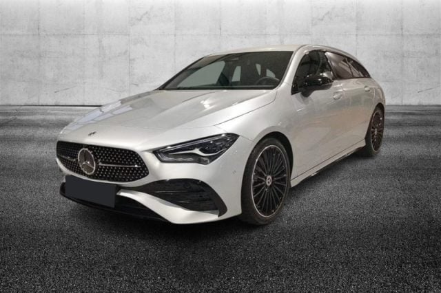 Mercedes-Benz CLA 200 d Automatic Shooting Brake AMG Line Premium semestrale a PIEVE DI CENTO
