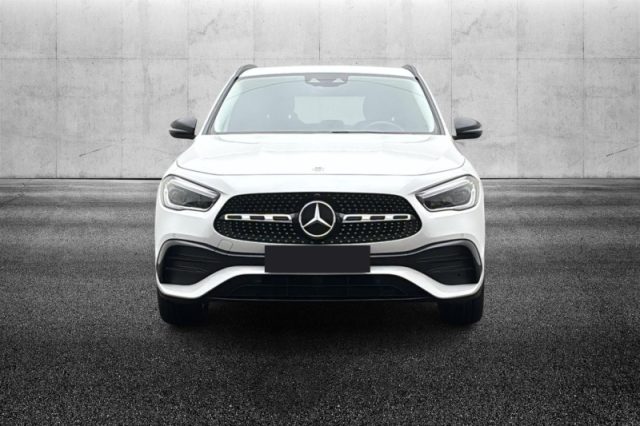 Mercedes-Benz GLA 250 Automatic 4Matic Premium - foto 4 di 8