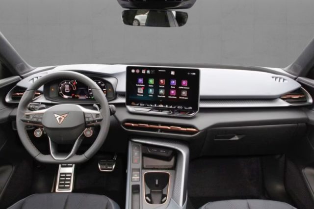 CUPRA Terramar 1.5 e-Hybrid DSG - foto 4 di 4