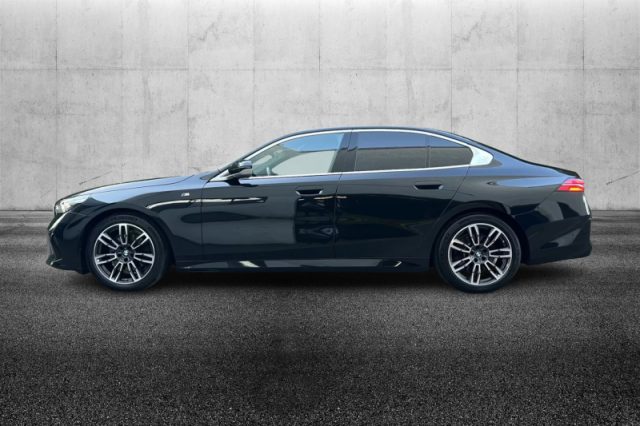 BMW 520 d 48V sDrive Msport - foto 3 di 4