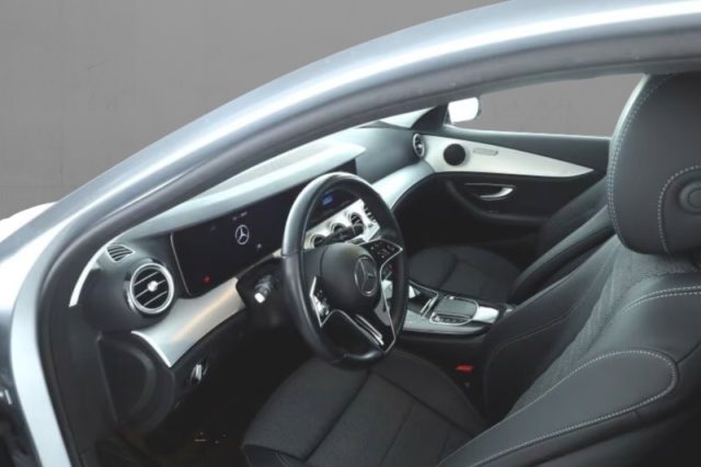 Mercedes-Benz E 220 d S.W. Auto Business Sport - foto 4 di 4
