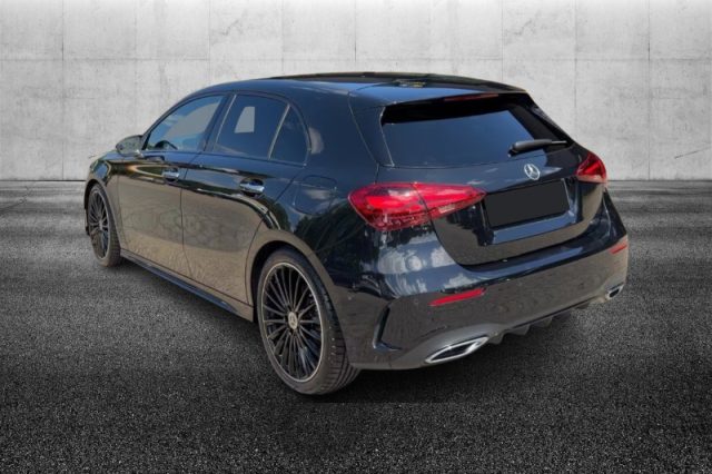 Mercedes-Benz A 200 d Automatic AMG Line Premium - foto 4 di 4