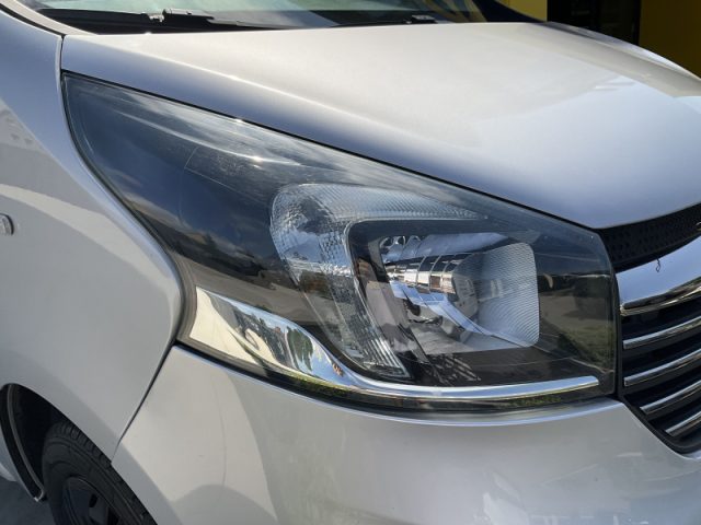 Opel Vivaro 27 1.6 BiTurbo 140CV S&S EcoFLEX PC-TN Combi - foto 4 di 4