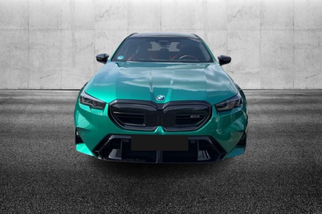 BMW M5 Touring - foto 4 di 8