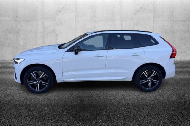 Volvo XC60 B4 (d) Geartronic R-design - foto 3 di 4