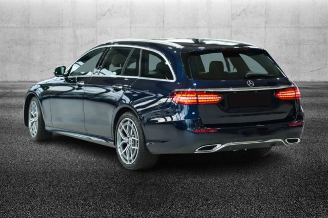 Mercedes-Benz E 400 d S.W. 4Matic Auto Premium - foto 3 di 4