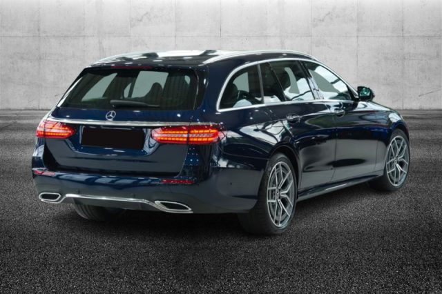 Mercedes-Benz E 400 d S.W. 4Matic Auto Premium - foto 2 di 4