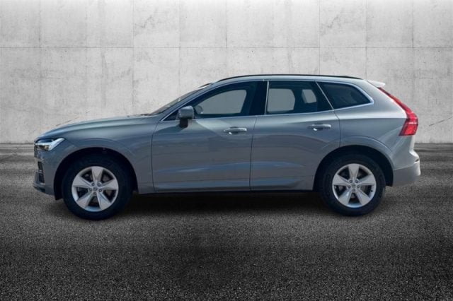 Volvo XC60 B4 automatico Core - foto 3 di 4