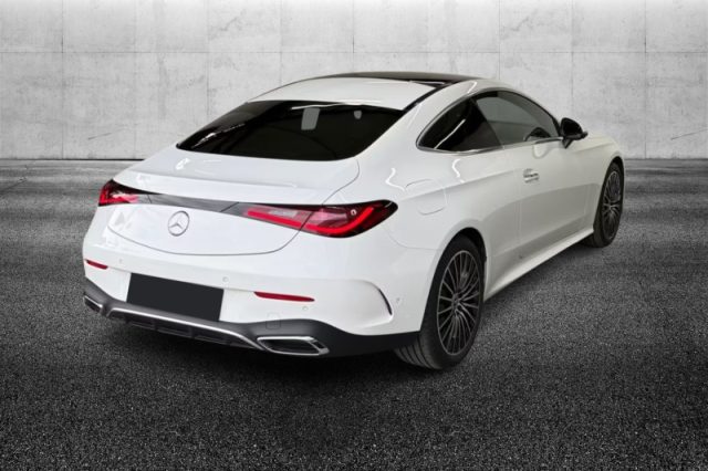 Mercedes-Benz CLE 200 Coupé AMG Line Advanced Plus - foto 2 di 4