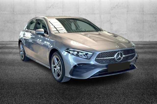 Mercedes-Benz A 250 e hybrid EQ AMG Line Advanced Plus - foto 2 di 4