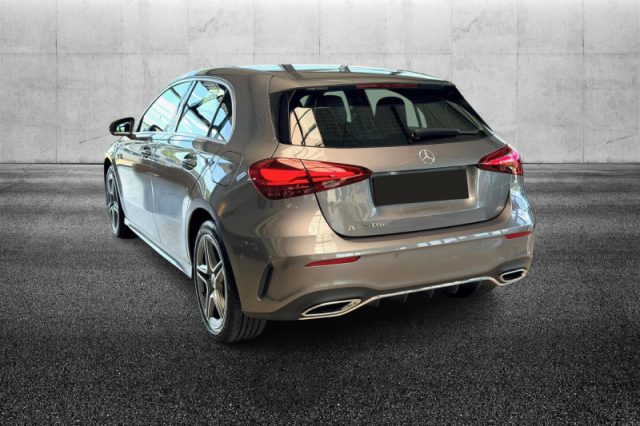 Mercedes-Benz A 250 e hybrid EQ AMG Line Advanced Plus - foto 4 di 4