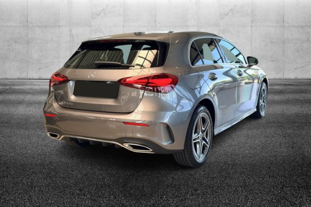 Mercedes-Benz A 250 e hybrid EQ AMG Line Advanced Plus - foto 3 di 4
