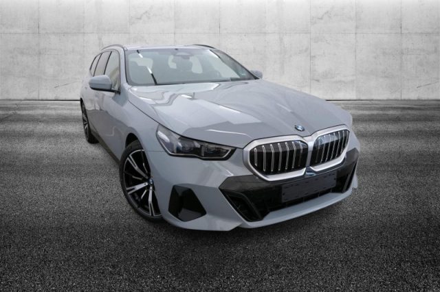 BMW 520 d 48V sDrive Touring Msport - foto 2 di 4