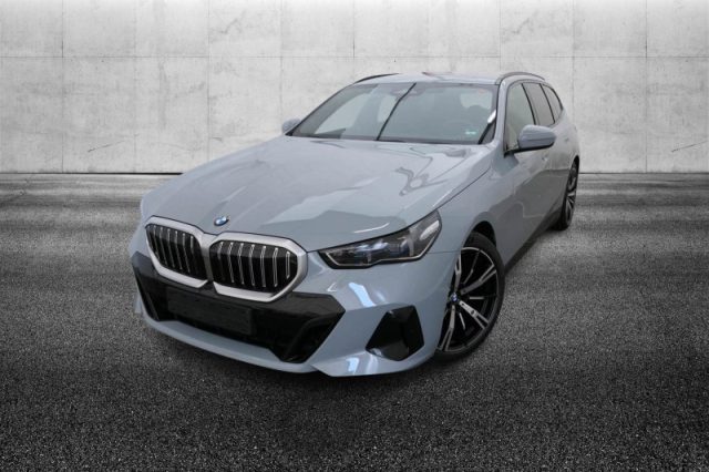 BMW 520 d 48V sDrive Touring Msport semestrale a PIEVE DI CENTO