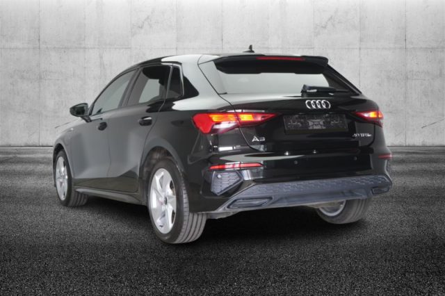 Audi A3 SPB 45 TFSI e S tronic S line edition - foto 3 di 4