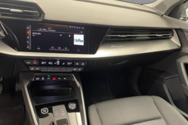 Audi A3 SPB 40 TFSI e S tronic - foto 4 di 4