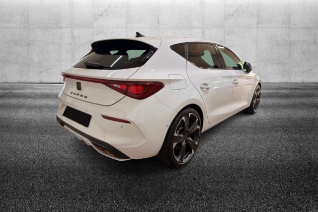 CUPRA Leon 1.4 e-HYBRID 245 CV DSG - foto 2 di 4