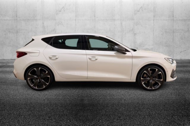 CUPRA Leon 1.4 e-HYBRID 245 CV DSG - foto 4 di 4