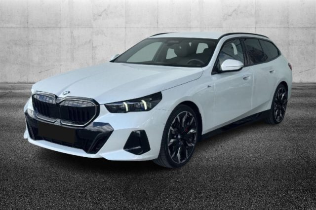 BMW 540 d 48V xDrive Touring Msport Pro semestrale a PIEVE DI CENTO