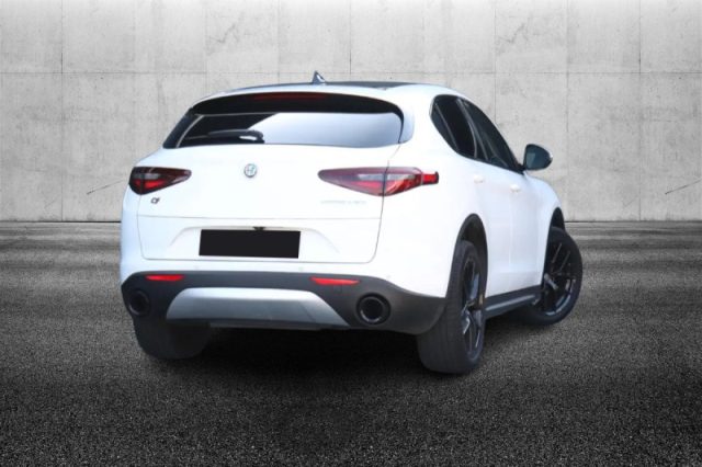 Alfa Romeo Stelvio 2.0 Turbo 200 CV AT8 Q4 Super - foto 2 di 4