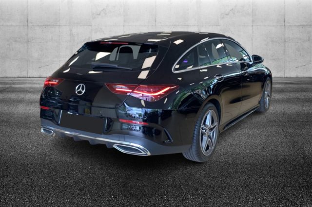 Mercedes-Benz CLA 200 d Automatic Shooting Brake AMG Line Advanced Plus - foto 3 di 4