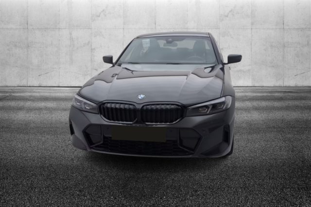 BMW 330 i xDrive Msport - foto 3 di 4