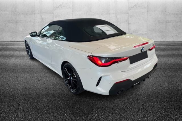 BMW 430 i Cabrio Msport - foto 2 di 4