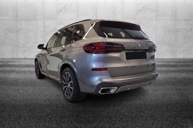 BMW X5 xDrive30d 48V Msport - foto 4 di 4