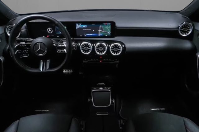 Mercedes-Benz A 220 d Automatic AMG Line Advanced Plus - foto 3 di 4