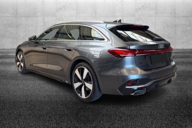Audi A5 Avant TFSI 150 kW S tronic S Line edition - foto 3 di 4