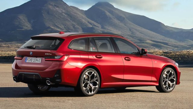 BMW 330 e xDrive Touring nuovo a PIEVE DI CENTO