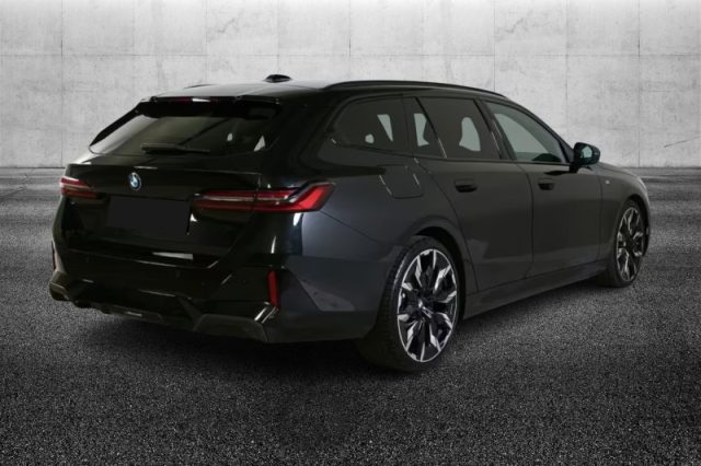 BMW 540 d 48V xDrive Touring Msport Pro - foto 3 di 4