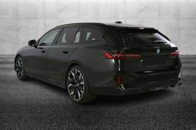 BMW 540 d 48V xDrive Touring Msport Pro - foto 4 di 4