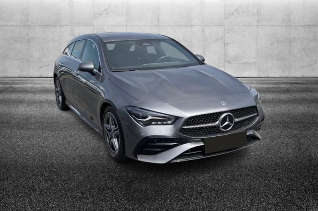 Mercedes-Benz CLA 200 Automatic Shooting Brake AMG Line Advanced Plus - foto 2 di 4