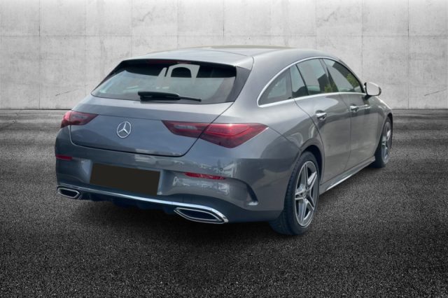 Mercedes-Benz CLA 200 Automatic Shooting Brake AMG Line Advanced Plus - foto 4 di 4