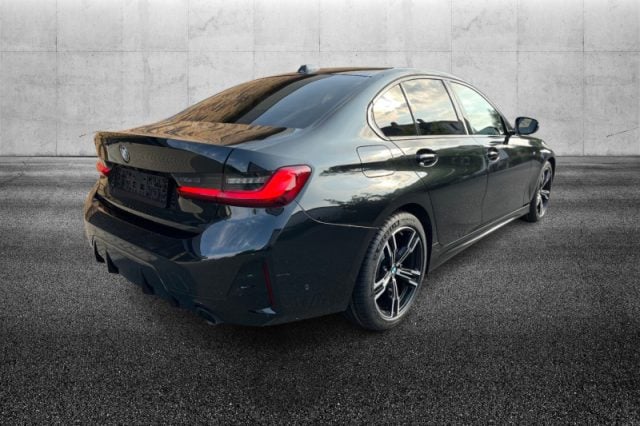 BMW 318 d 48V Msport - foto 2 di 4