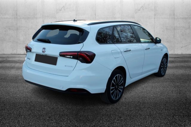 Fiat Tipo 1.5 Hybrid DCT SW City Life - foto 3 di 4