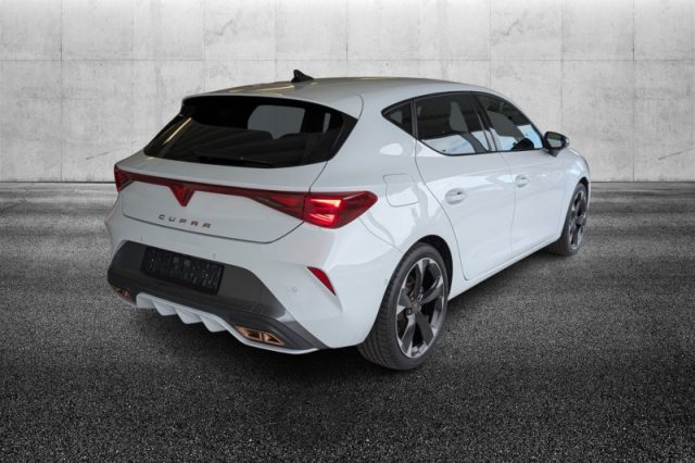 CUPRA Leon 1.5 e-Hybrid 204 CV DSG - foto 2 di 4