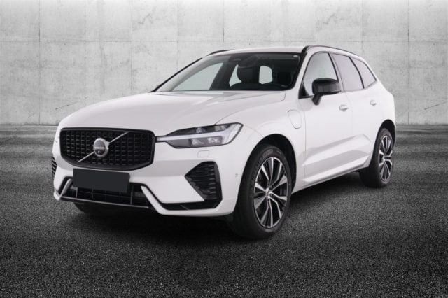Volvo XC60 T8 Recharge Plug-in Hybrid AWD aut. Ultimate Dark usato a PIEVE DI CENTO