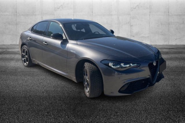 Alfa Romeo Giulia 2.0 Turbo 280 CV AT8 AWD Q4 Veloce - foto 2 di 4