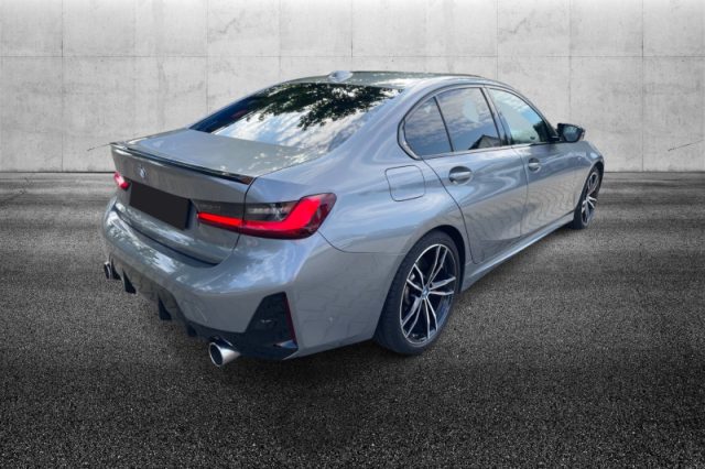 BMW 320 d 48V Msport - foto 3 di 4